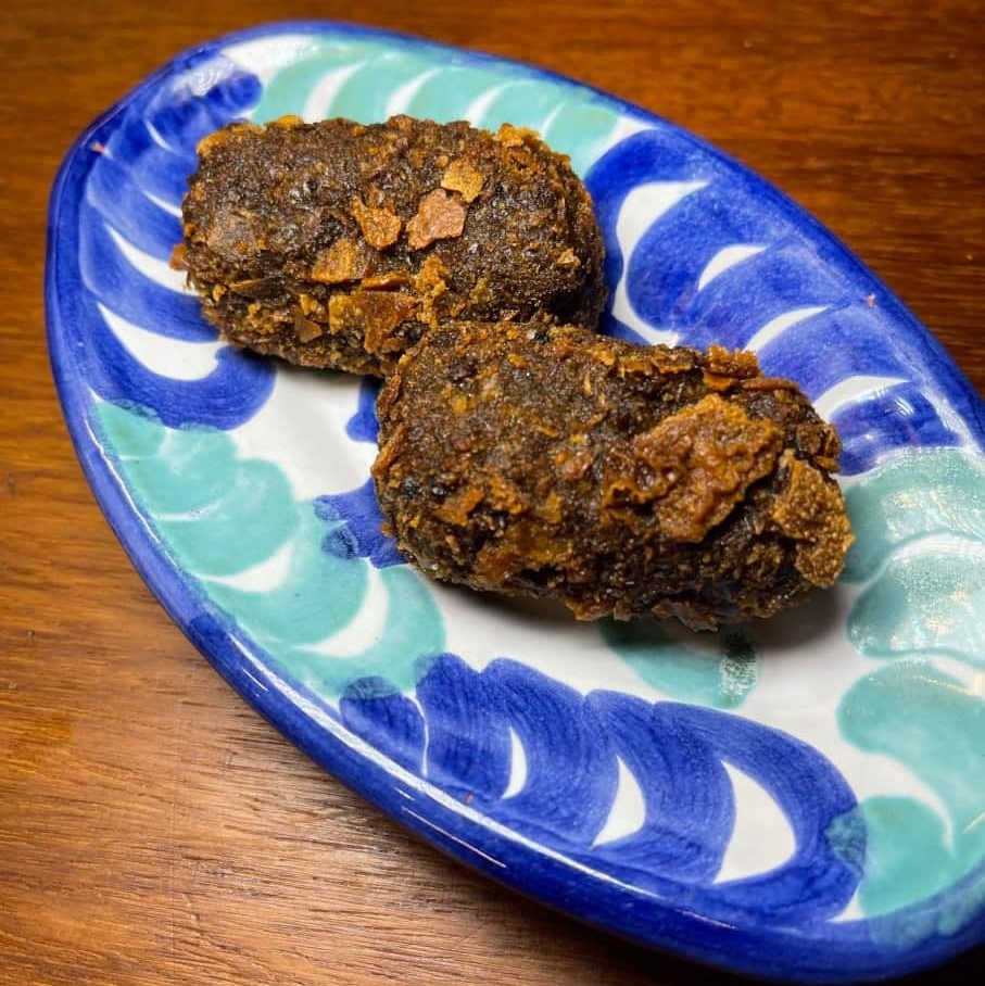 Croquetes de hortigues Café Pessets